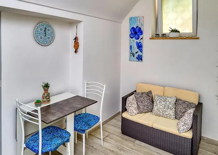 Casa Di Joe Daire Capri